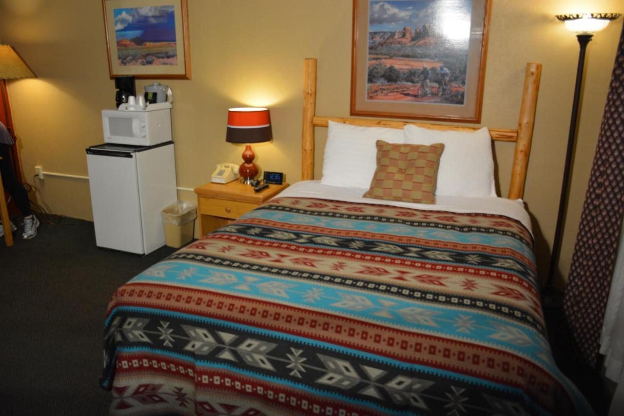 Sitzmark Chalet Inn Ruidoso Exteriör bild